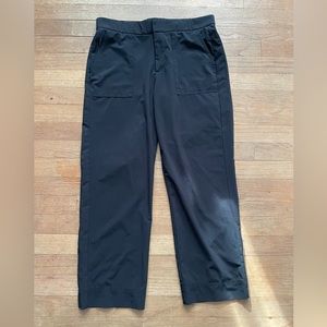 Athleta black lightweight travel pants sz 4